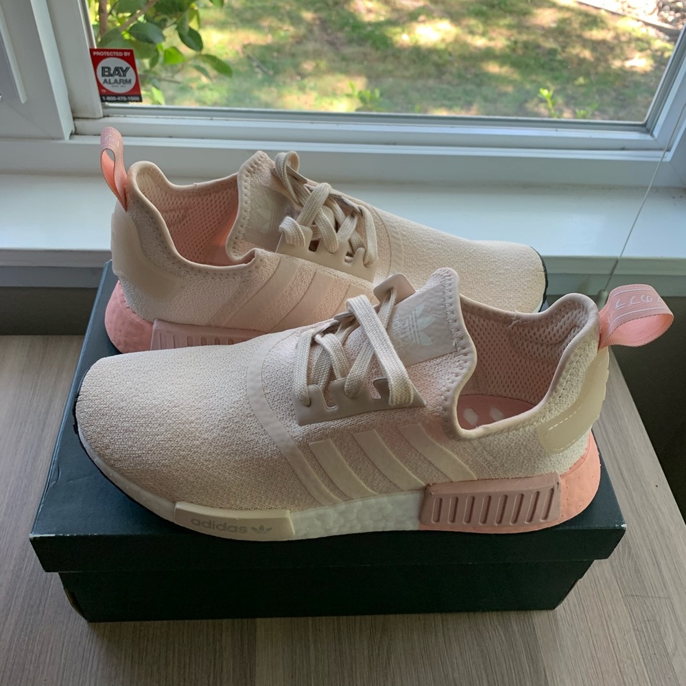 Adidas NMD R1 linen pink In box! Limited edition